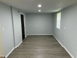 4663 Portsmouth Ave in Jacksonville, FL - Building Photo - Building Photo