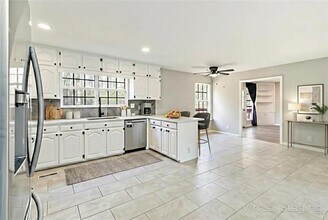 2119 Tudor Castle Way in Decatur, GA - Building Photo - Building Photo