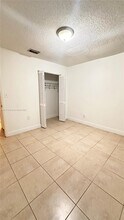 757 NW 95th Terrace in Miami, FL - Building Photo - Building Photo