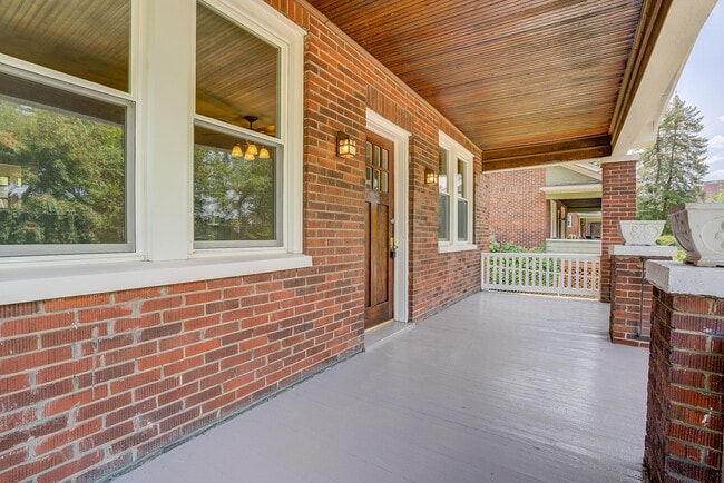 1414 Hamilton Terrace SE in Roanoke, VA - Building Photo - Building Photo