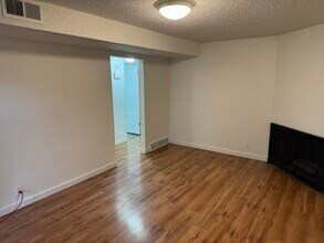 2736 S Adams St in South Salt Lake, UT - Foto de edificio - Building Photo