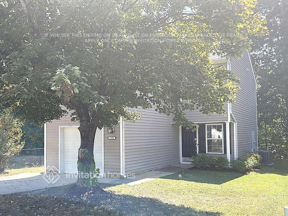 1304 Ricochet Dr in Raleigh, NC - Building Photo