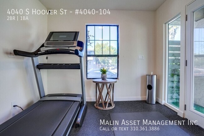 4040-4060 S Hoover St (B) in Los Angeles, CA - Building Photo - Building Photo