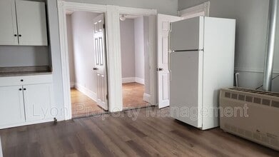 276 Hunt St in Central Falls, RI - Building Photo - Building Photo