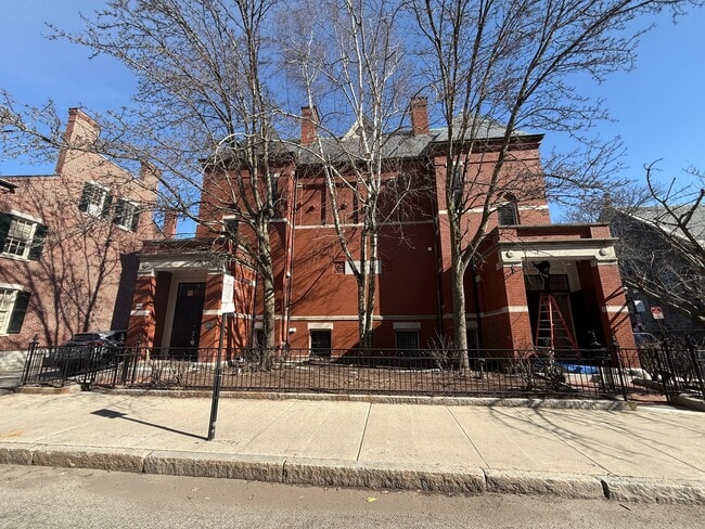 37 Kirk St, Unit 31-3