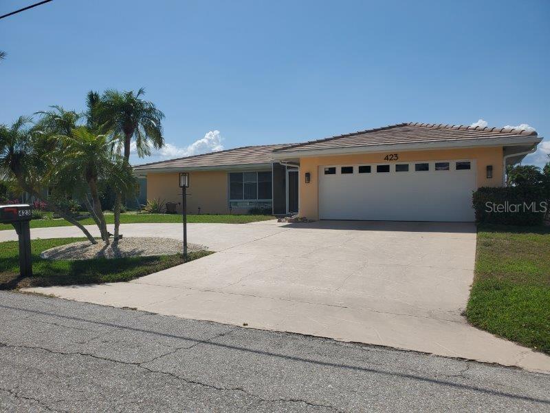 423 Matares Dr in Punta Gorda, FL - Building Photo