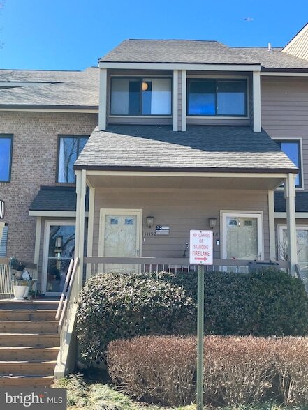 property at 11152 Harbor Ct