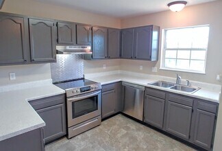 3905 Hillside Terrace Ln in Knoxville, TN - Building Photo - Building Photo