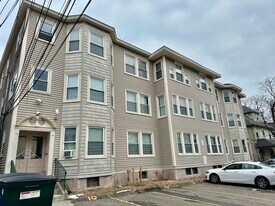 14 Ashford St, Unit 4 in Boston, MA - Building Photo