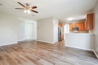 880 Thoroughbred Dr in Orange Park, FL - Building Photo - Building Photo