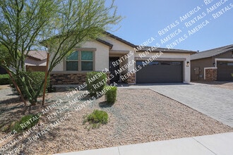 7513 W Illini St in Phoenix, AZ - Building Photo - Building Photo