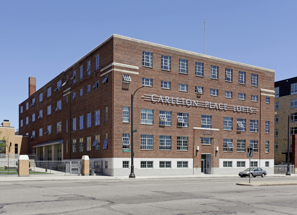 Carleton Artist Lofts in St. Paul, MN - Foto de edificio