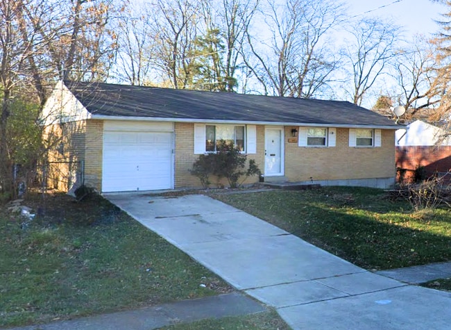 12025 Wincanton Dr
