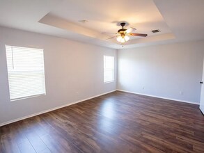 8014 Stowe Springs Ln in Arlington, TX - Building Photo - Building Photo