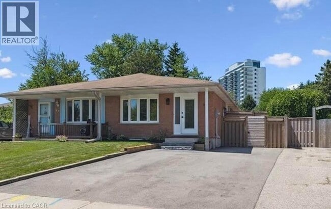 property at 92 Connelly Dr