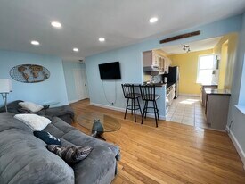 145 Farragut Rd, Unit #11 in Boston, MA - Building Photo