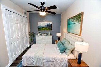 9821 Walnut St in Dallas, TX - Building Photo - Building Photo