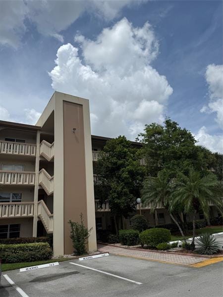 1601 Abaco Dr in Coconut Creek, FL - Building Photo - Building Photo