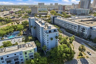 201 W Laurel St in Tampa, FL - Building Photo - Building Photo