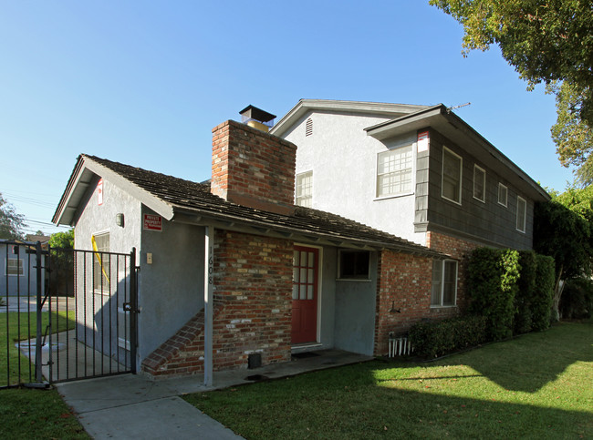 Juno Avenue Apartments in Anaheim, CA - Building Photo - Building Photo