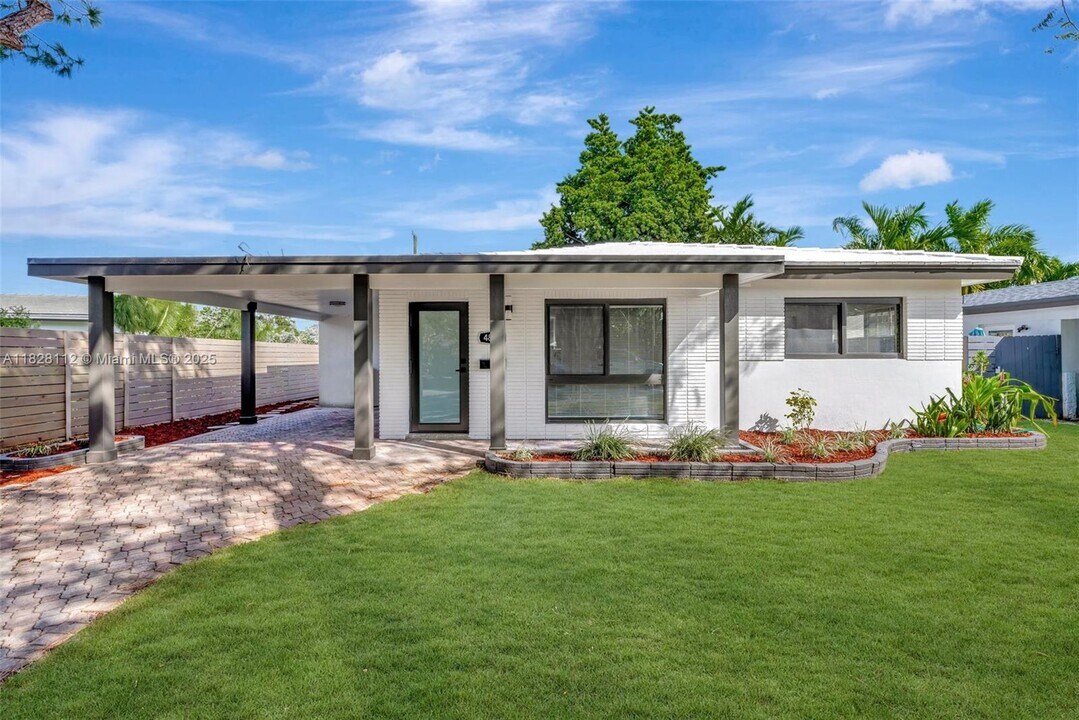 4840 NE 5th Ave in Fort Lauderdale, FL - Building Photo