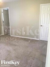 5040 Teal Ct in Winston-Salem, NC - Building Photo - Building Photo