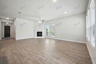 4040 Crowe Ln in McKinney, TX - Building Photo - Building Photo