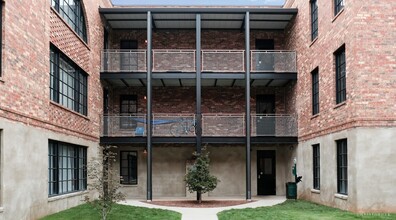 Lofts on 15th in Birmingham, AL - Foto de edificio - Building Photo