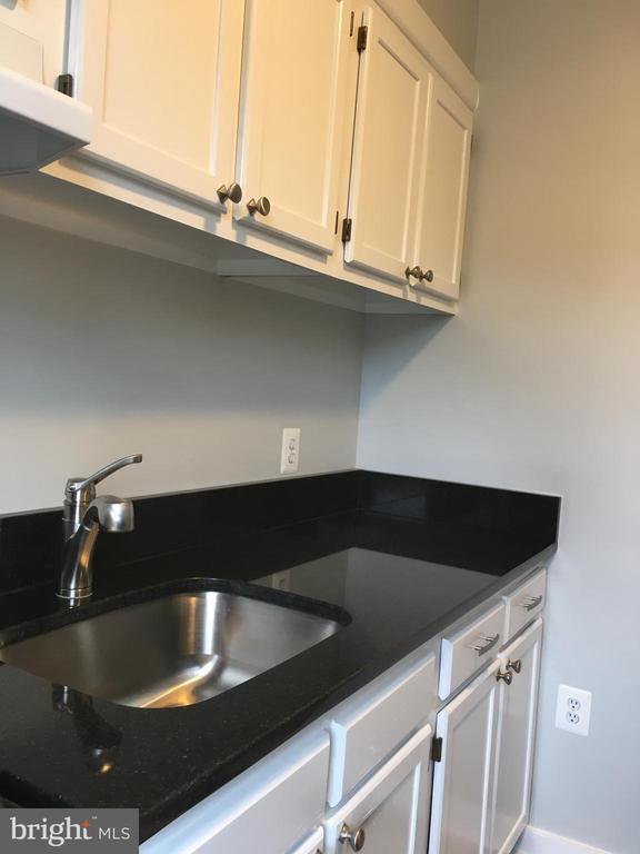 1722 N Quinn St in Arlington, VA - Building Photo - Building Photo