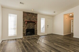 2564 Snake Ct in Ellenwood, GA - Building Photo - Building Photo