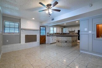 4212 Village Green Dr in Irving, TX - Building Photo - Building Photo