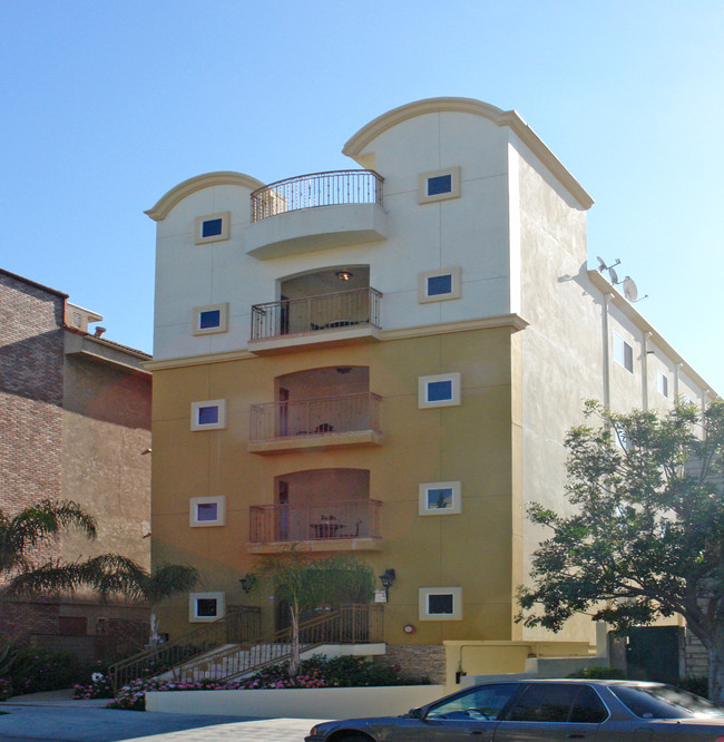 836 S Bedford St in Los Angeles, CA - Foto de edificio - Building Photo
