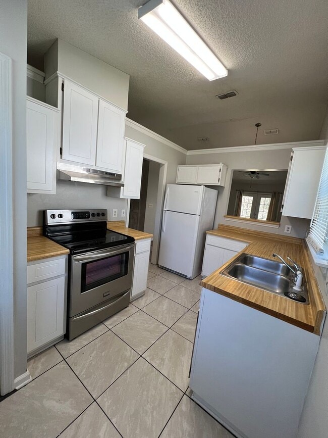 235 W Lakemont Dr-Unit -A in Kingsland, GA - Building Photo - Building Photo