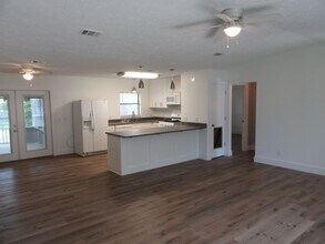 2602 W 12th St in Panama City, FL - Building Photo - Building Photo