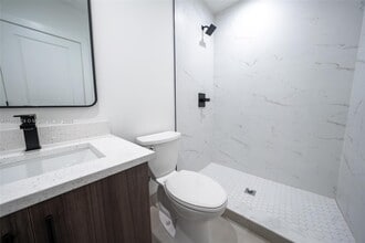 11820 SW 189th St in Miami, FL - Building Photo - Building Photo