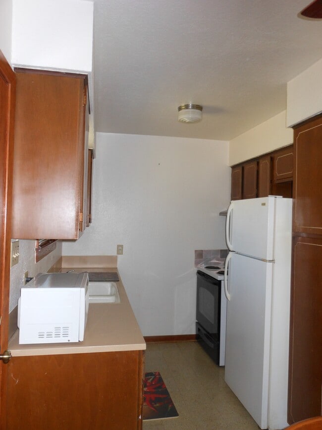 2115 Cunard Ave, Unit F in Baton Rouge, LA - Foto de edificio - Building Photo