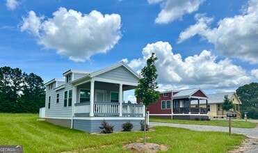 2467 Smith Rd in Forsyth, GA - Building Photo - Building Photo