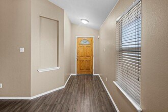 3201 Wickham Ln in Austin, TX - Building Photo - Building Photo