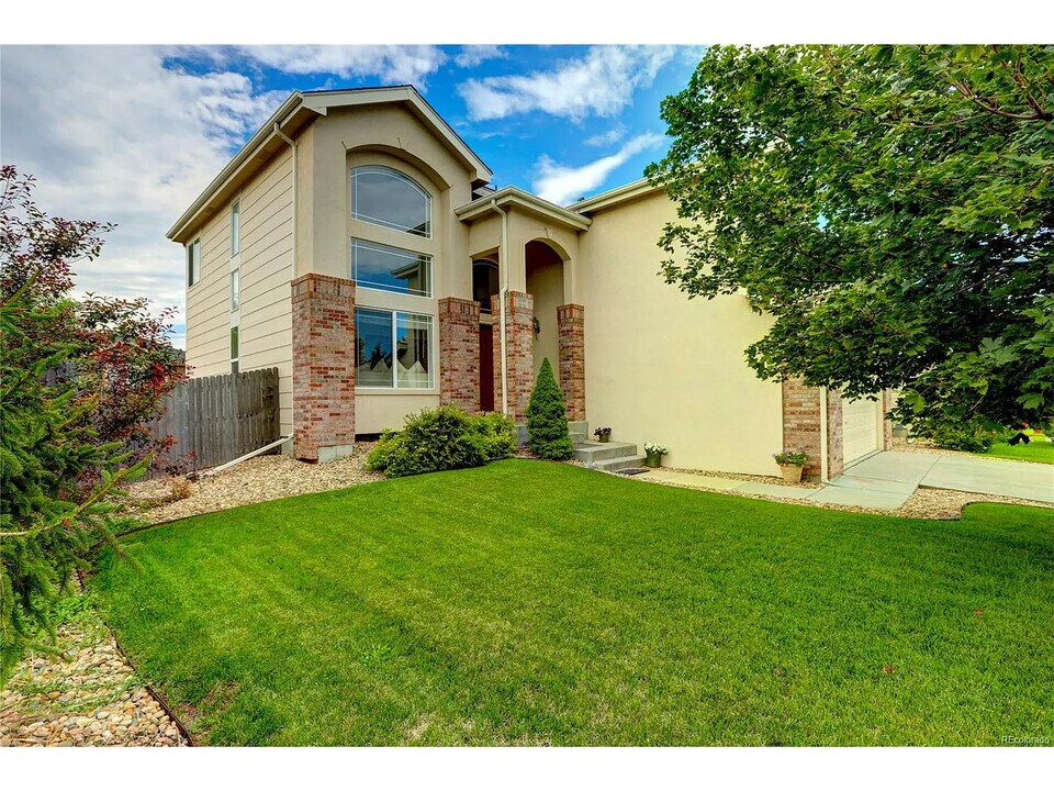 4632 E 127th Pl in Thornton, CO - Foto de edificio