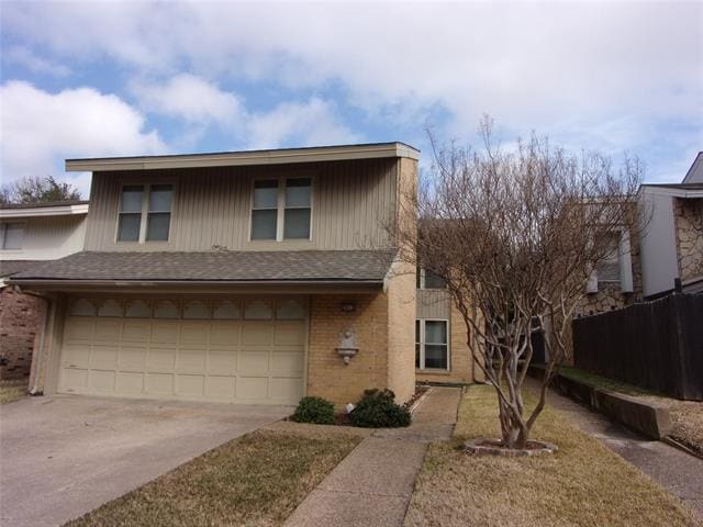 property at 2912 Country Pl Cir
