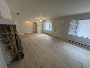 5388 Chapmans Rd in Orefield, PA - Building Photo - Building Photo