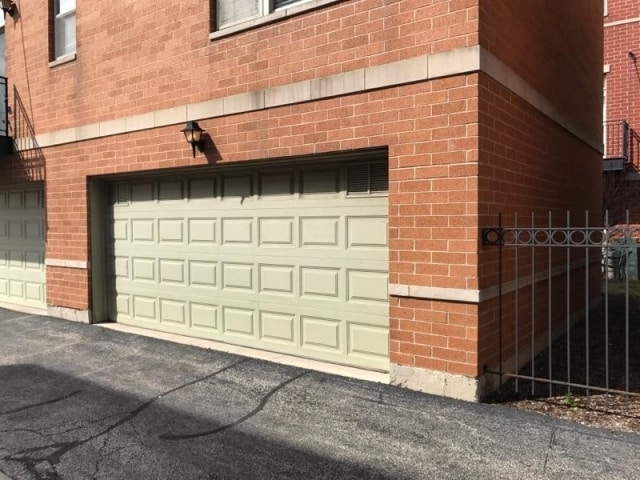 757 W Evergreen Ave, Unit A in Chicago, IL - Building Photo - Building Photo