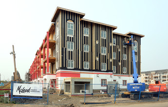 Portofino Suites in Edmonton, AB - Building Photo - Building Photo