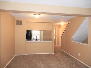 280 Quail Run Rd in Venetia, PA - Building Photo - Building Photo