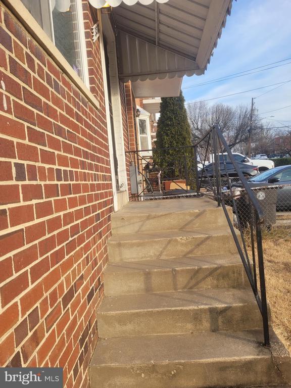 property at 3518 Madison St