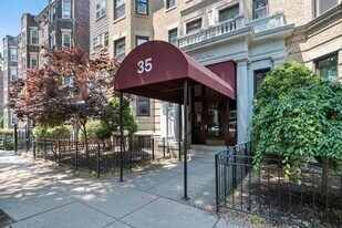 35 Queensberry St, Unit 2 in Boston, MA - Building Photo