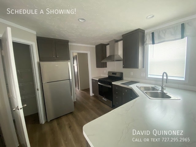property at 206 Mercer Dr