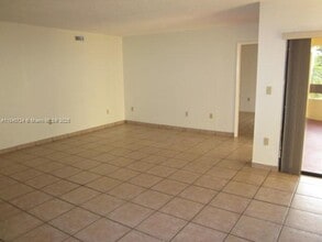 8830 SW 123rd Ct in Miami, FL - Building Photo - Building Photo