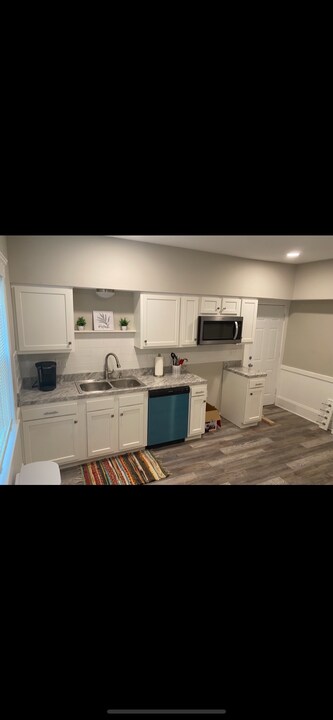 10608 Lee Ave, Unit 10610 Lee Ave in Cleveland, OH - Building Photo
