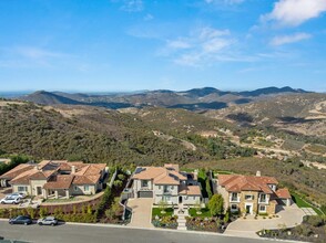 18214 Avenida Apice in Rancho Santa Fe, CA - Building Photo - Building Photo